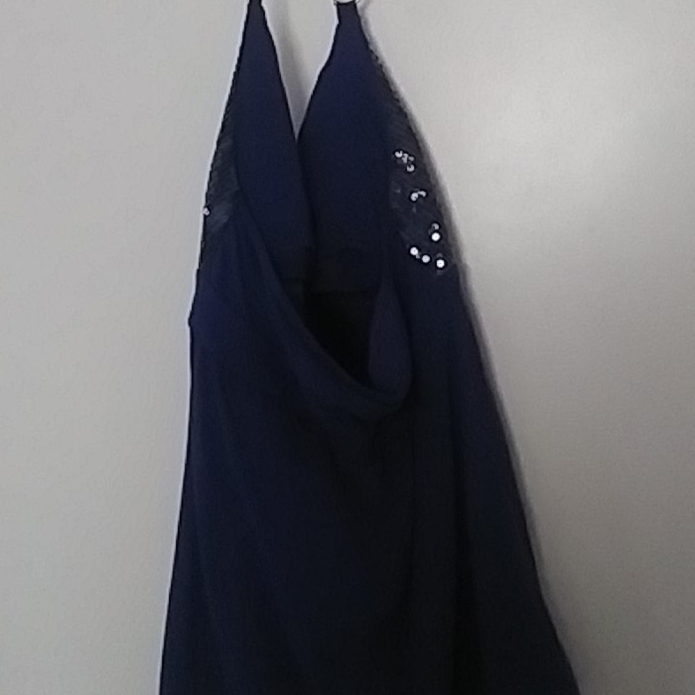 Top - Picture 3 of 3